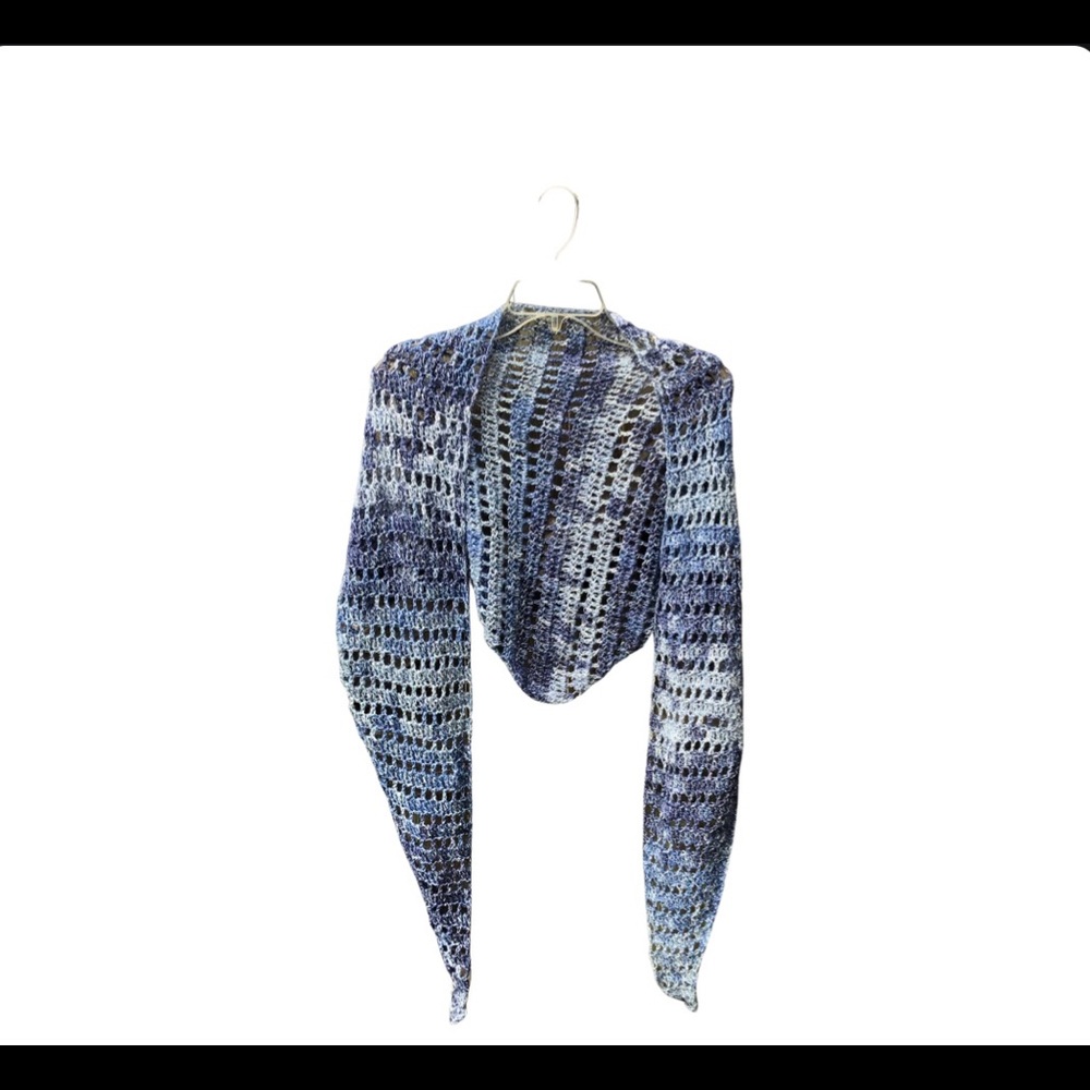 Light weight shawl wrap